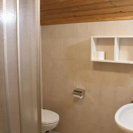 Gasthaus Oberkirn Schenna Room photo